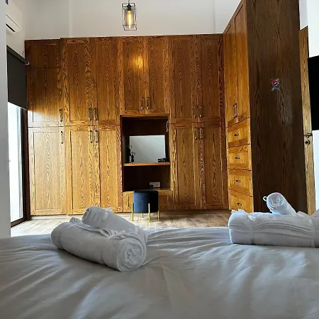 アパート Maestro Sea - View ラルナカ